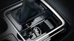 xmahindra-xuv700-electronic-park-brake-1633929785.jpg.pagespeed.ic.GqeuvDg1Tk